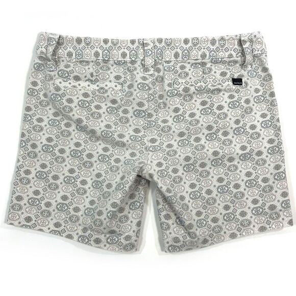 Hurley Women's Geometric Low Rider Shorts Sz Jr 3 - Picture 2 of 6